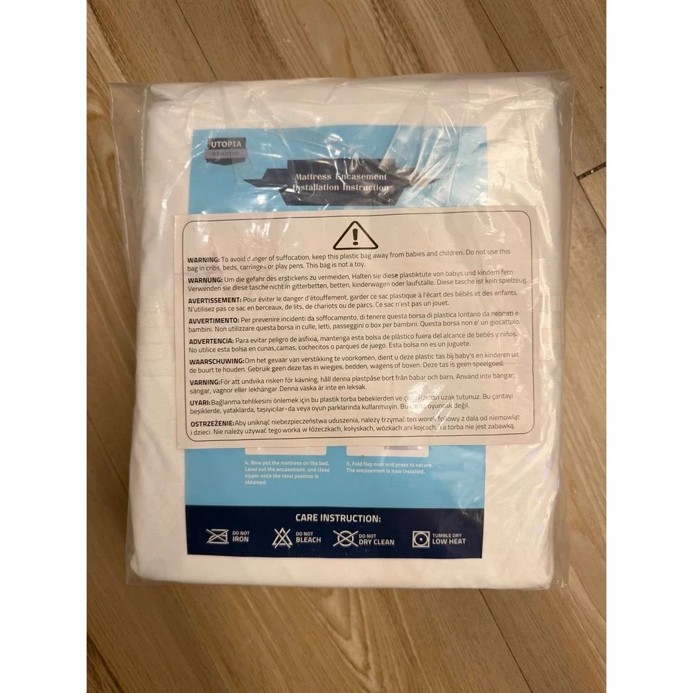 Utopia Bedding Mattress Protector Zippered Queen Size